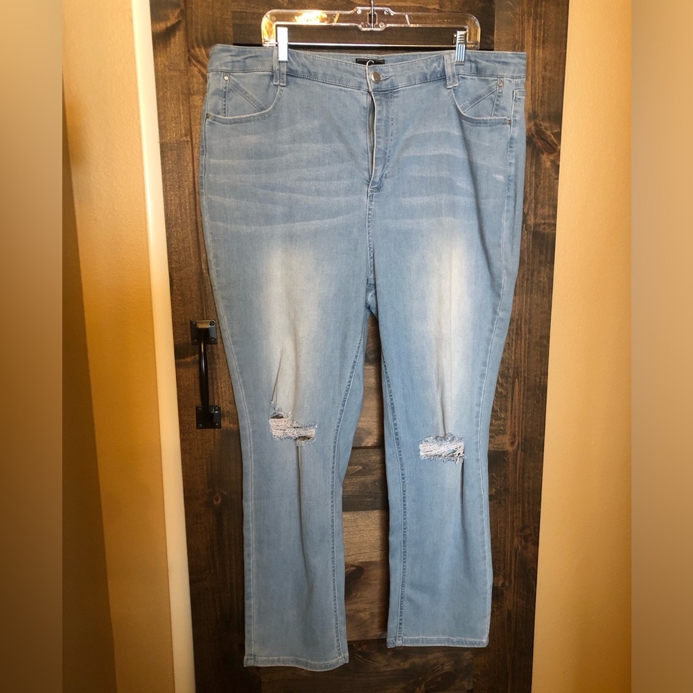 Stretch denim jeans by Giuliana Rancic